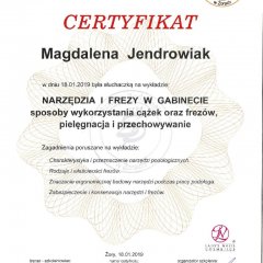 certyfikat-narzedzia-i-frezy-w-gabinecie